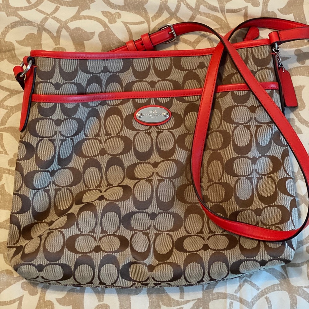 Coach 100% authentic